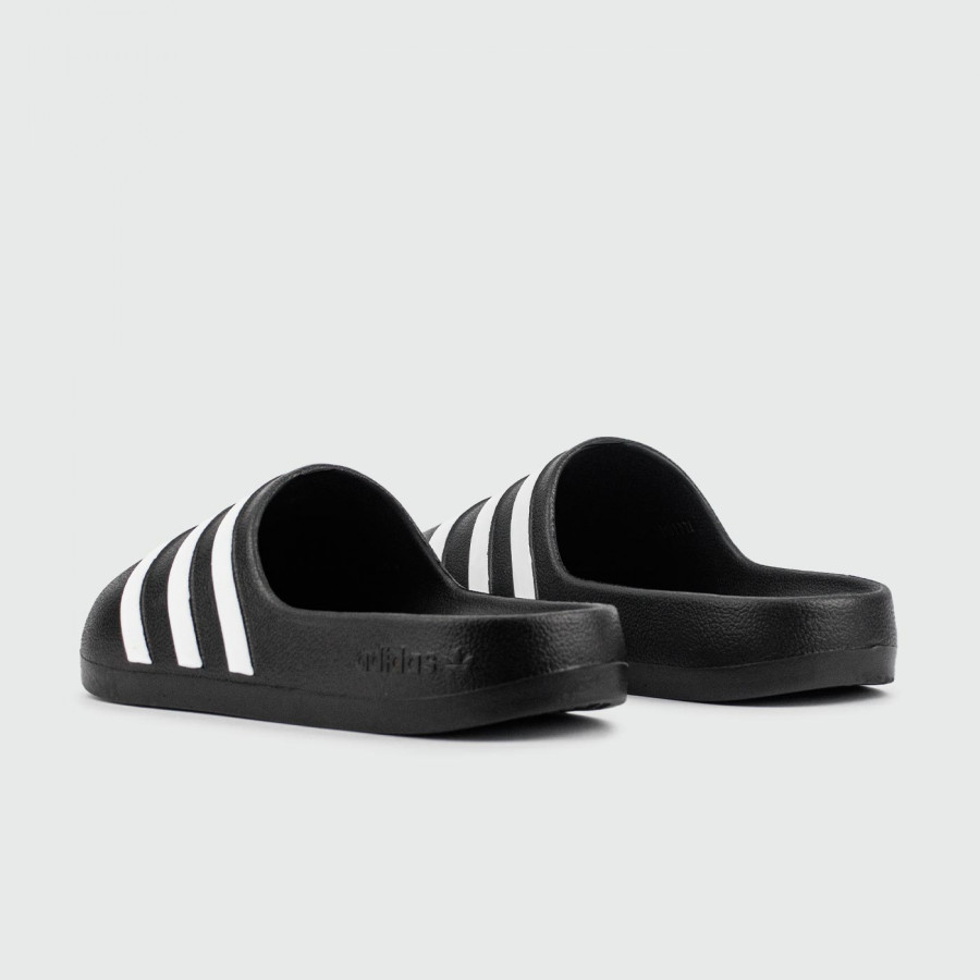 шлёпки Adidas AdiFOM Slide Black White Wmns