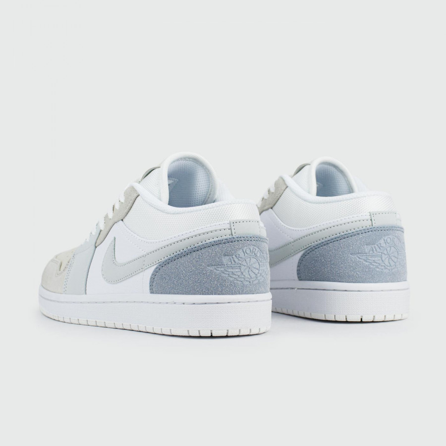 кроссовки Nike Air Jordan 1 Low Paris Suede