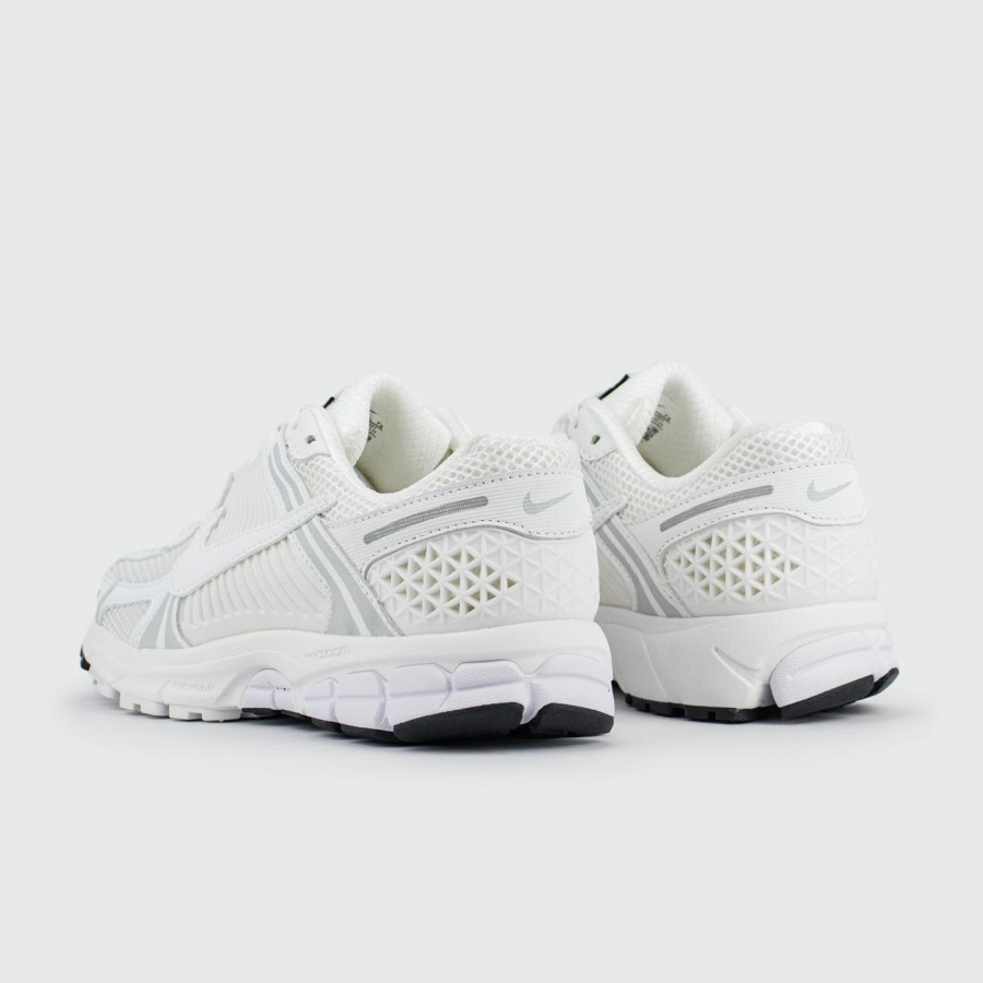 кроссовки Nike Zoom Vomero 5 All White