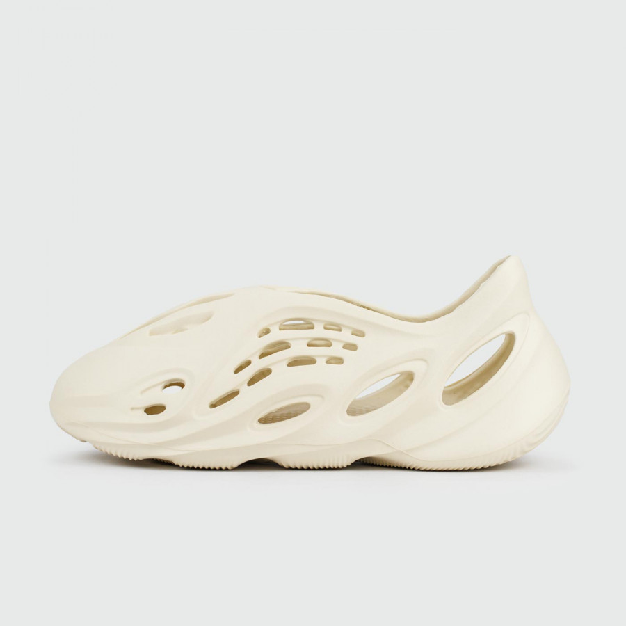 кроссовки Yeezy Foam Beige