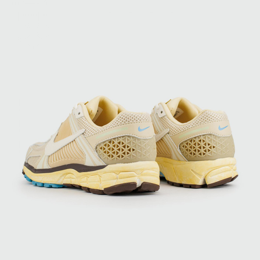 кроссовки Nike Zoom Vomero 5 Cream Wmns