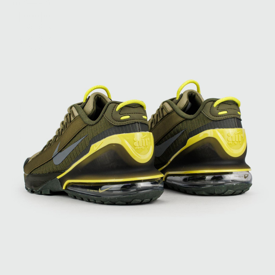 кроссовки Nike Air Max Pulse Roam Green Gold