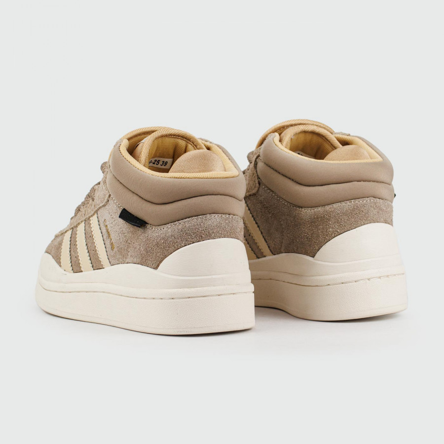 кроссовки Adidas Campus Beige / White with Fur