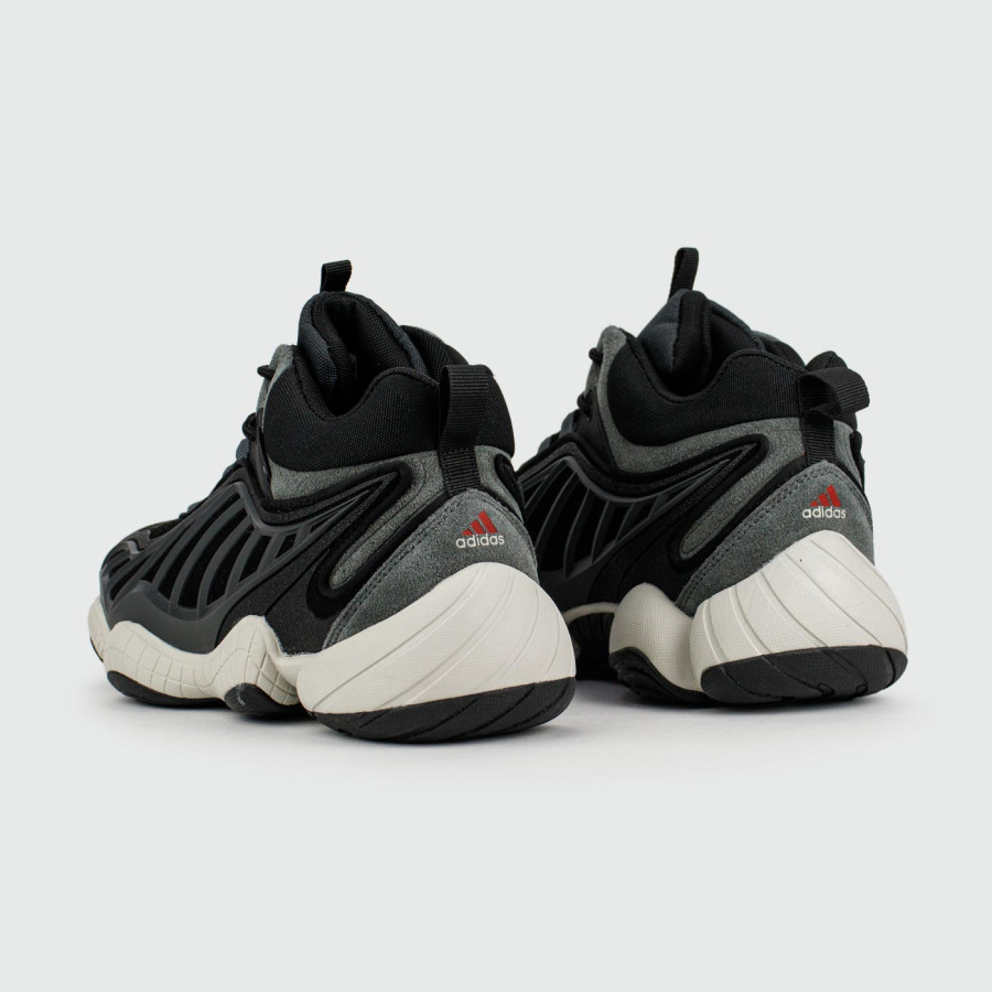кроссовки Packer x Adidas FYW Intimidation Black / White with Fur