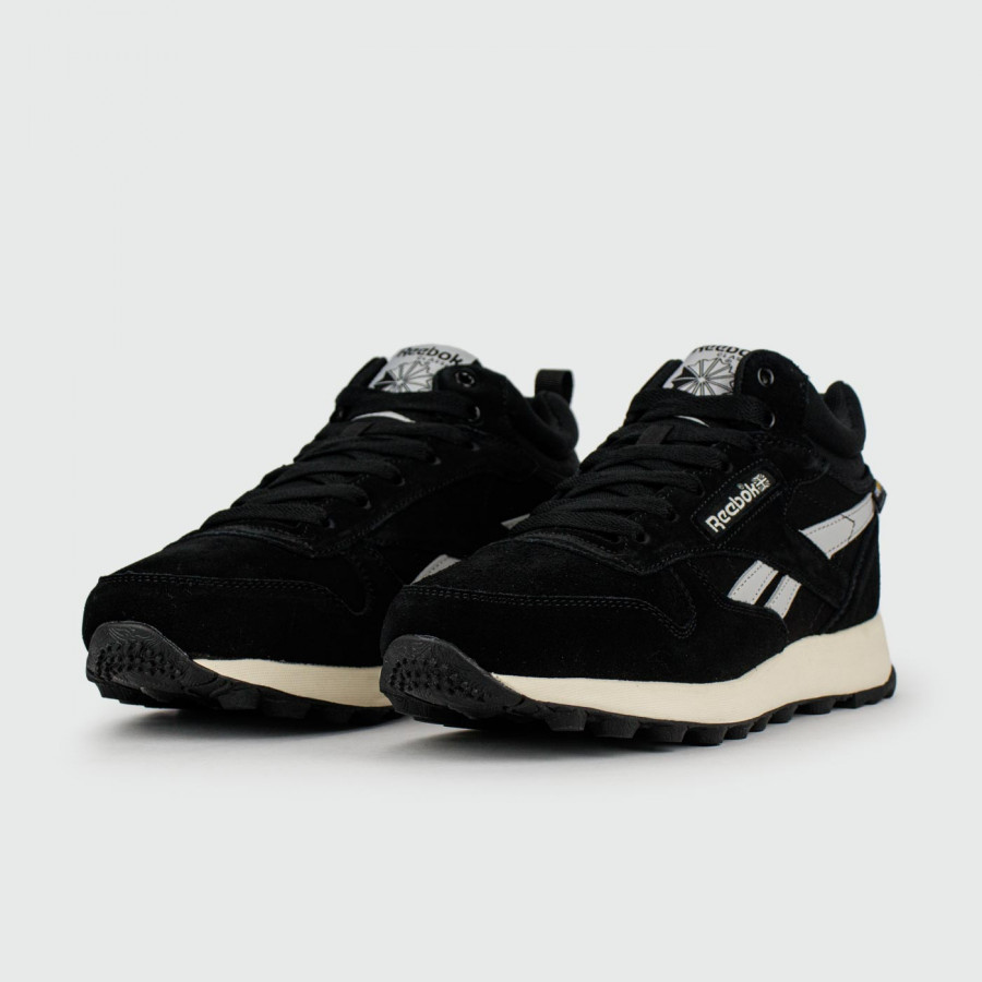 кроссовки Reebok Classic Utility Suede Black / White with Fur