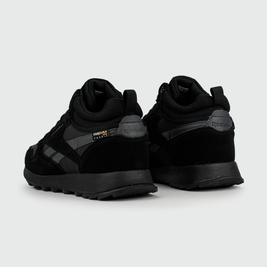 кроссовки Reebok Classic Utility Suede Black with Fur