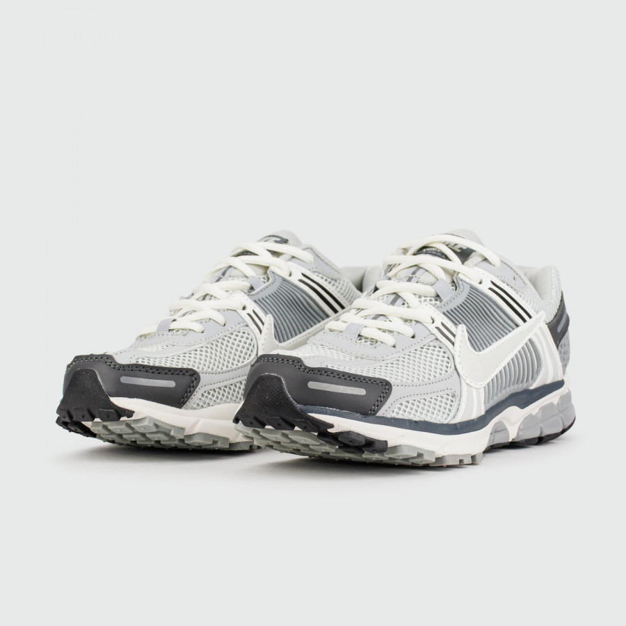 кроссовки Nike Zoom Vomero 5 Grey White