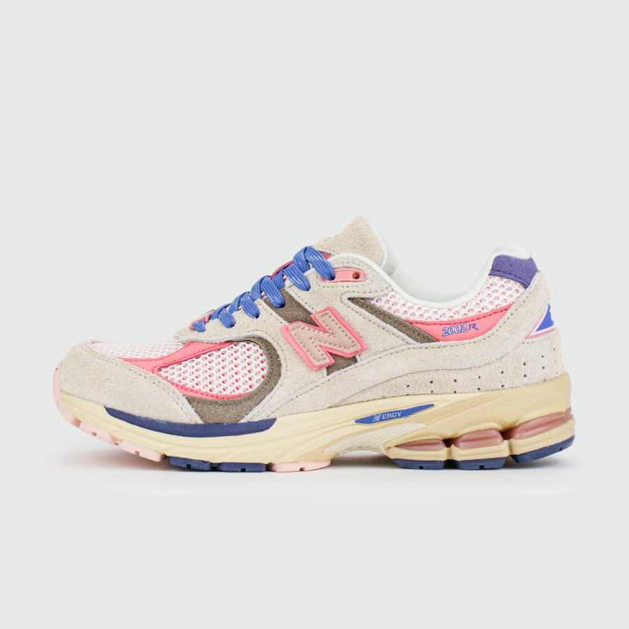 кроссовки New Balance 2002R Grey / Pink