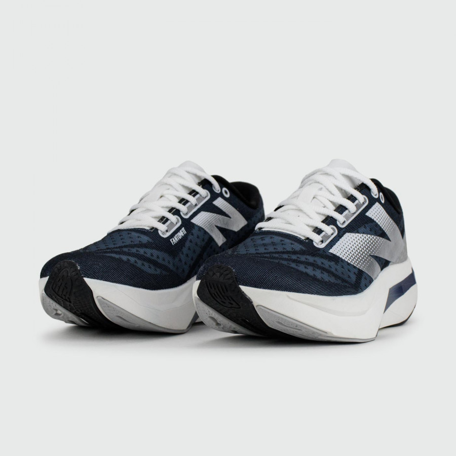 кросовки New Balance Fuelcell Rebel V4 Black White