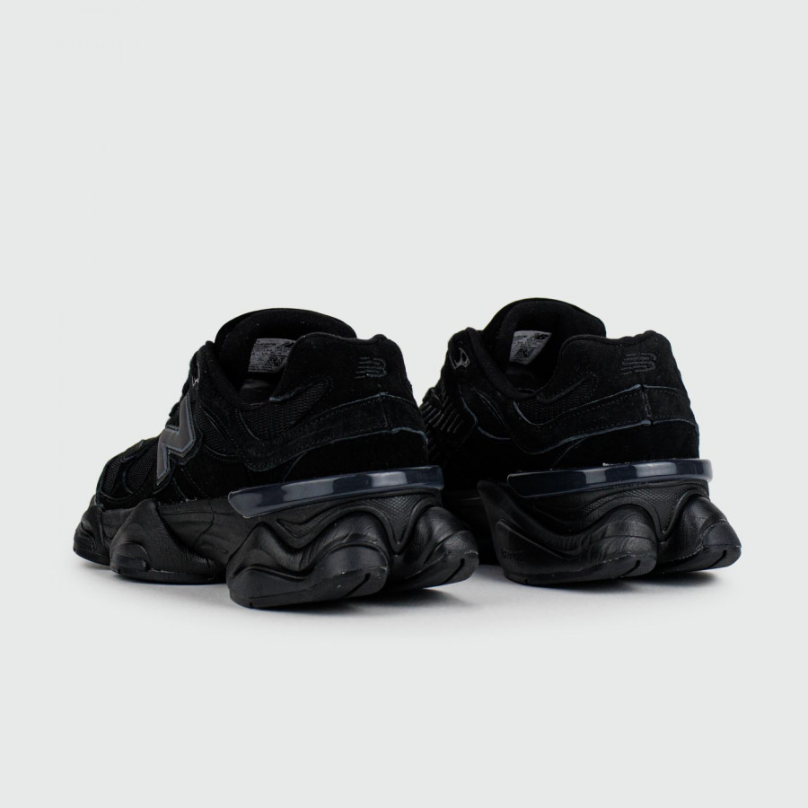 кроссовки New Balance 9060 Triple Black