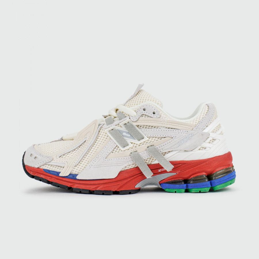 кроссовки New Balance 1906A Grey / Red Wmns