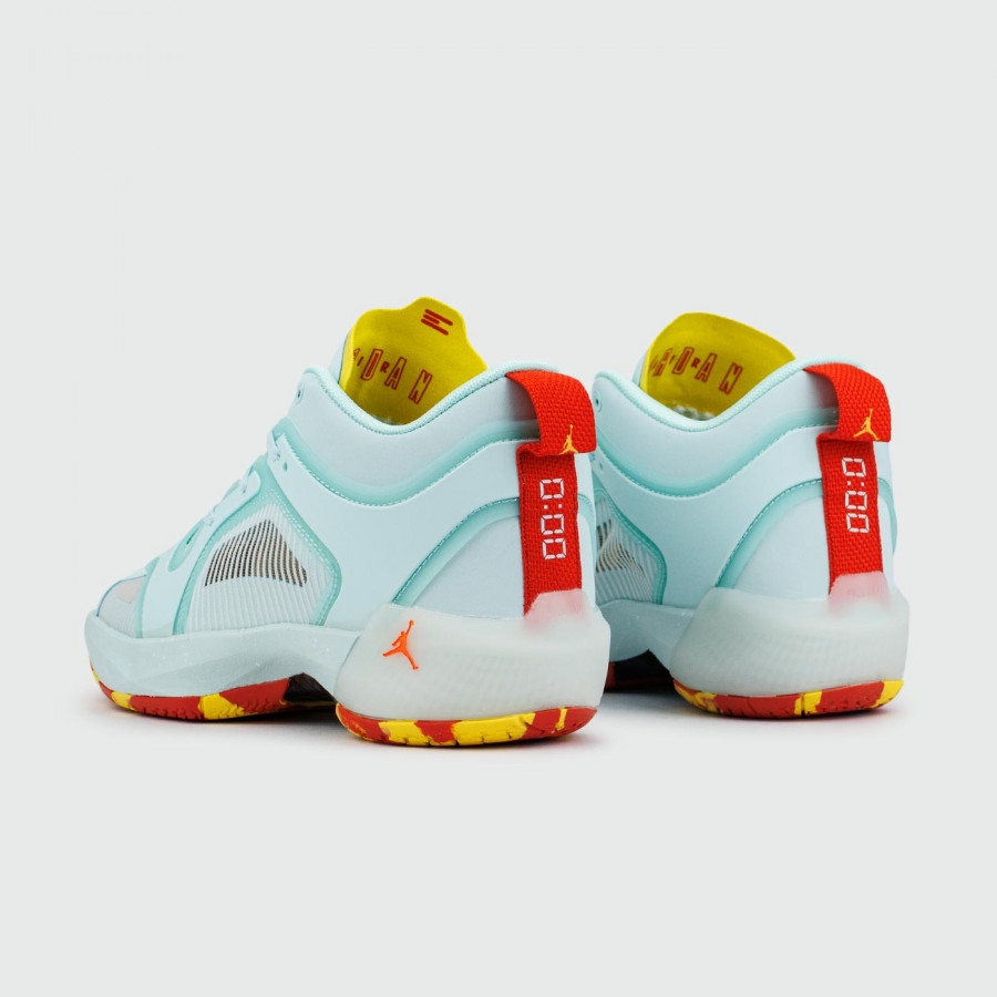 кроссовки Air Jordan 37 Low Sky Blue