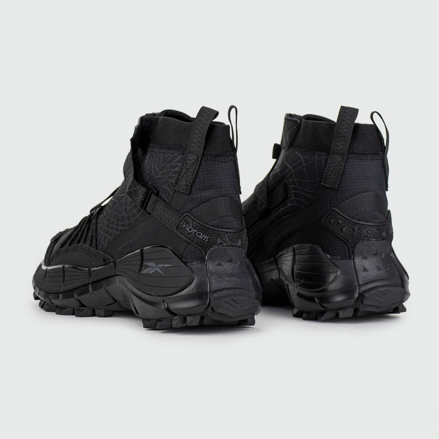 кроссовки Reebok Zig Kinetica II Edge Hi Black Thermo