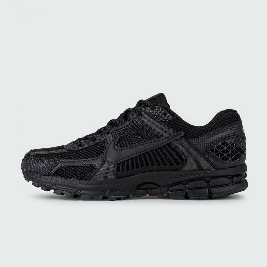 Кроссовки Nike Zoom Vomero 5 Triple Black