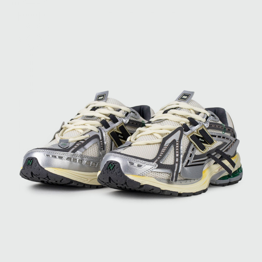 кроссовки New Balance 1906A Silver Gold Metallic