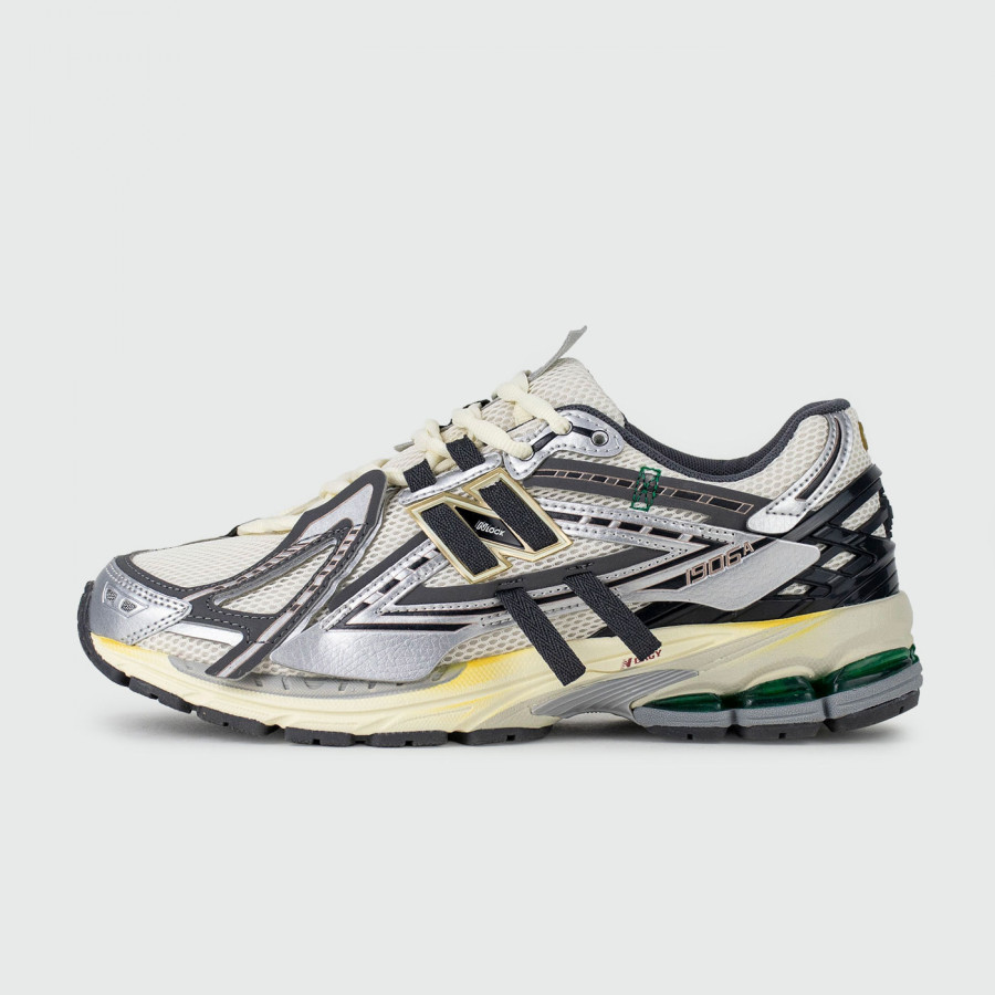 кроссовки New Balance 1906A Silver Gold Metallic
