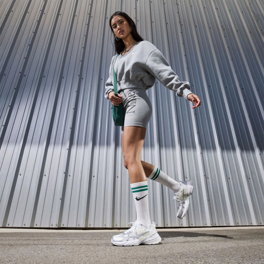 кроссовки Nike V2K Run White Light Grey